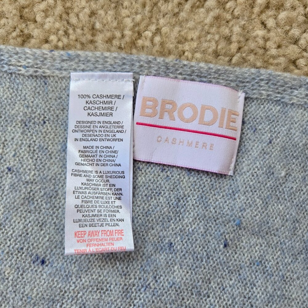 Brodie Cashmere Ombre Speckled Scarf - Picture 4 of 13